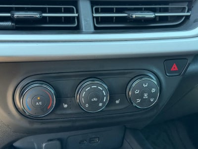 Chevrolet Trax LS 2024