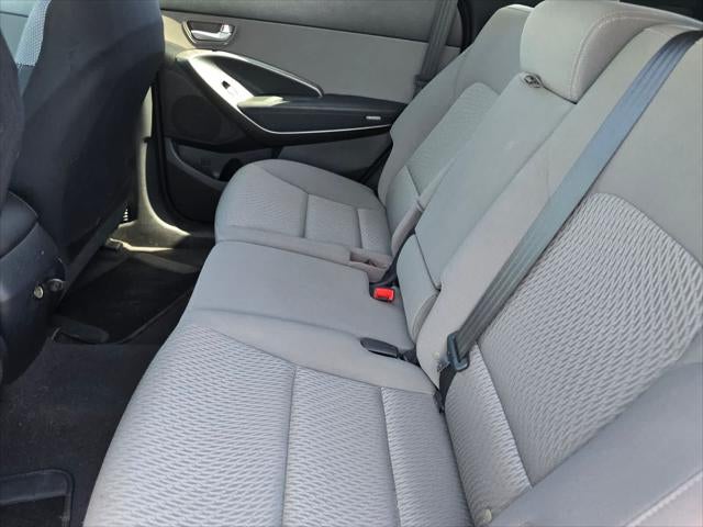 Hyundai Santa Fe SE 2017