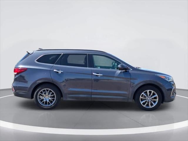Hyundai Santa Fe SE 2017