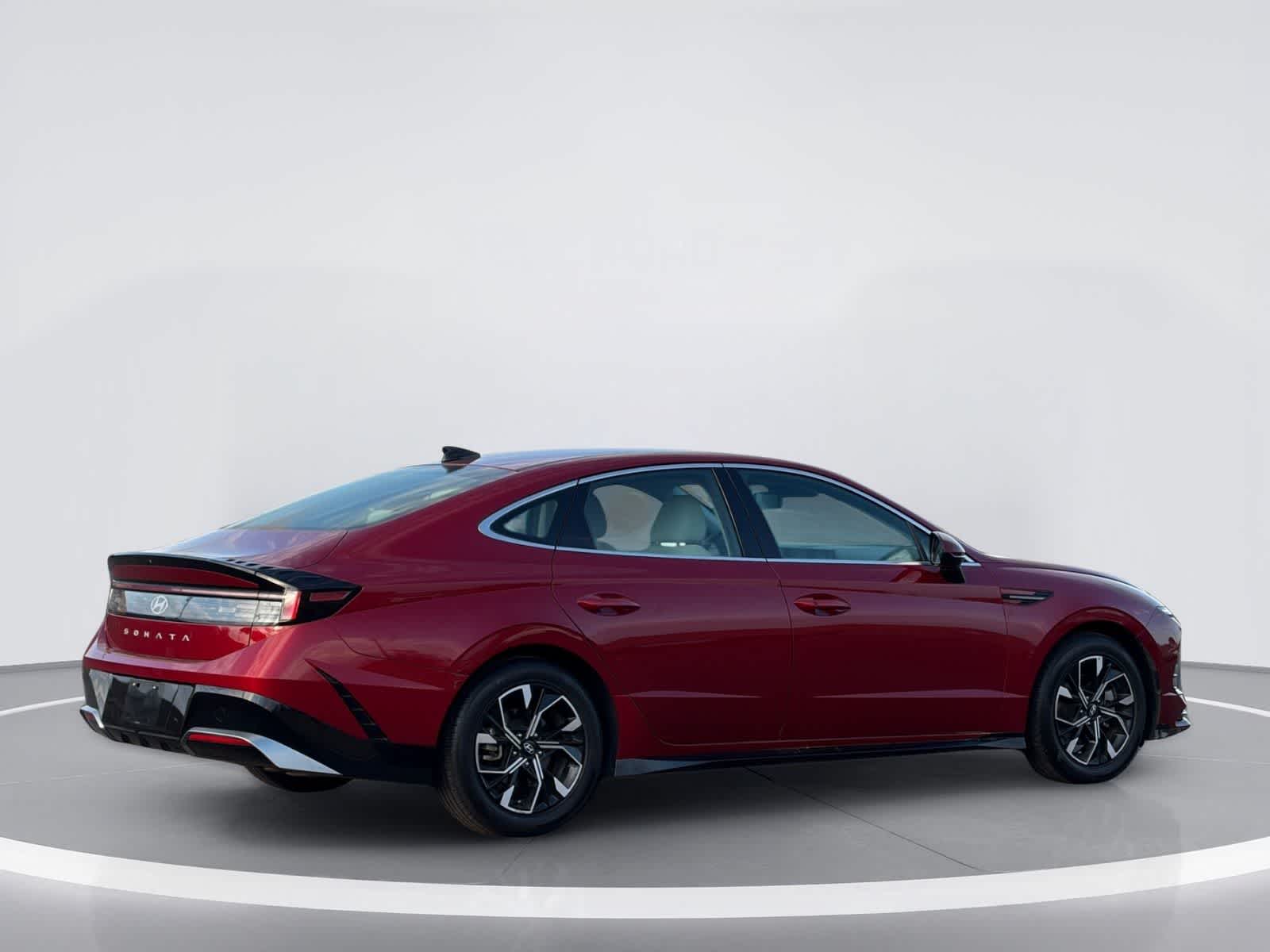 Hyundai Sonata SEL 2024