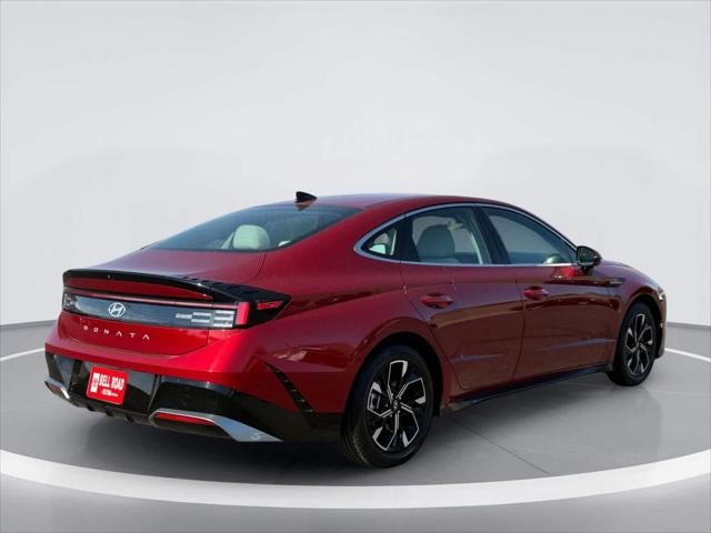 Hyundai Sonata SEL 2024