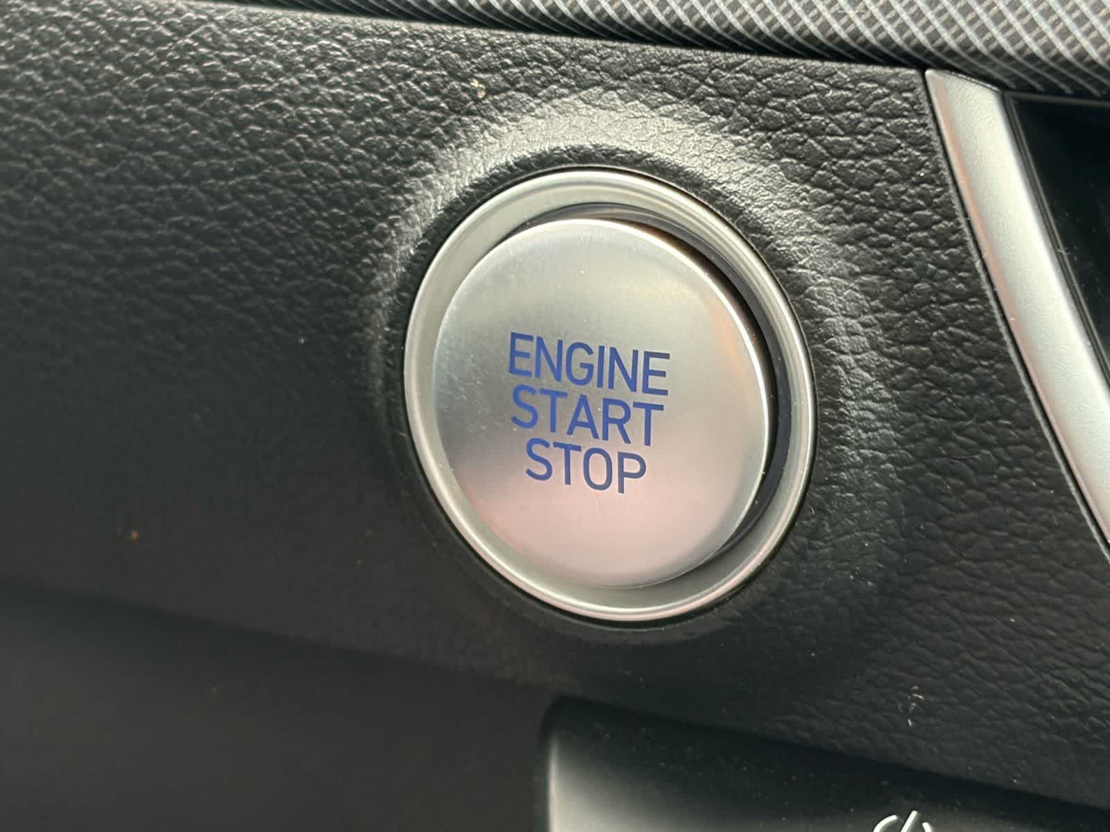 Hyundai Sonata SEL 2025