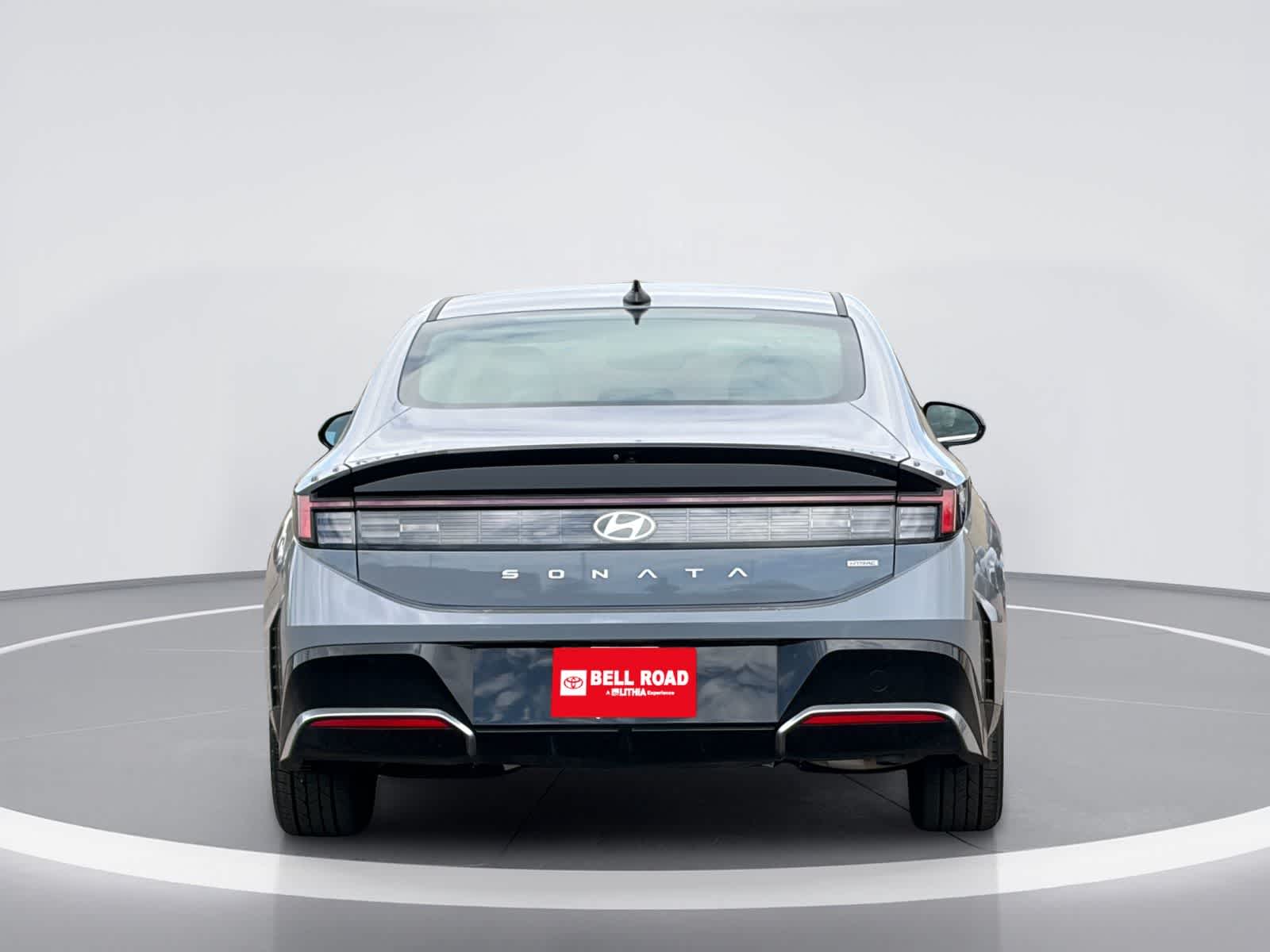 Hyundai Sonata SEL 2025