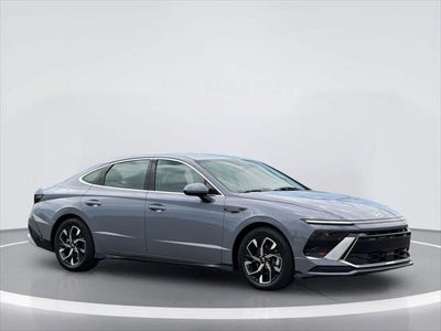 Hyundai Sonata SEL 2025