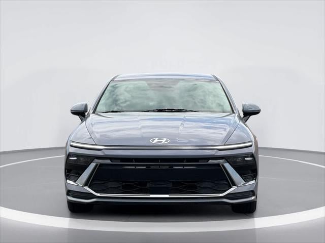 Hyundai Sonata SEL 2025