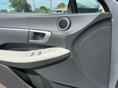 Hyundai Sonata SEL 2025