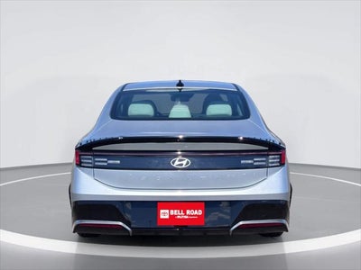 Hyundai Sonata SEL 2025