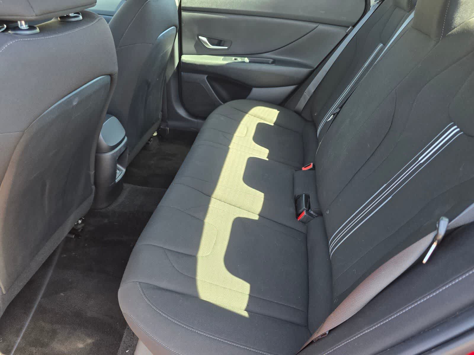 Hyundai Elantra SEL 2024