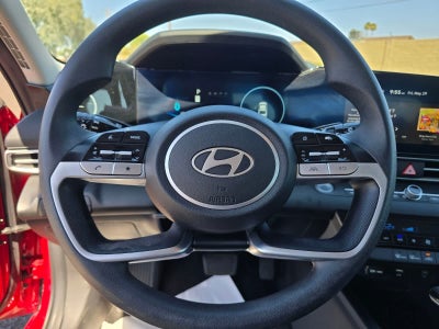 Hyundai Elantra SEL 2024