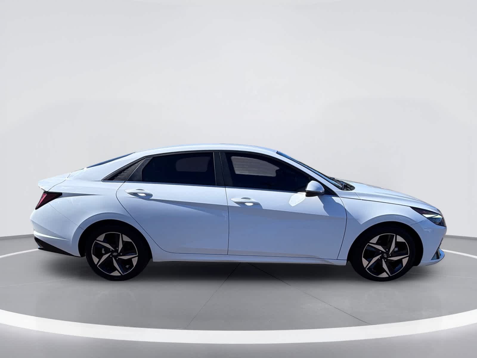 Hyundai Elantra Hybrid Limited 2022