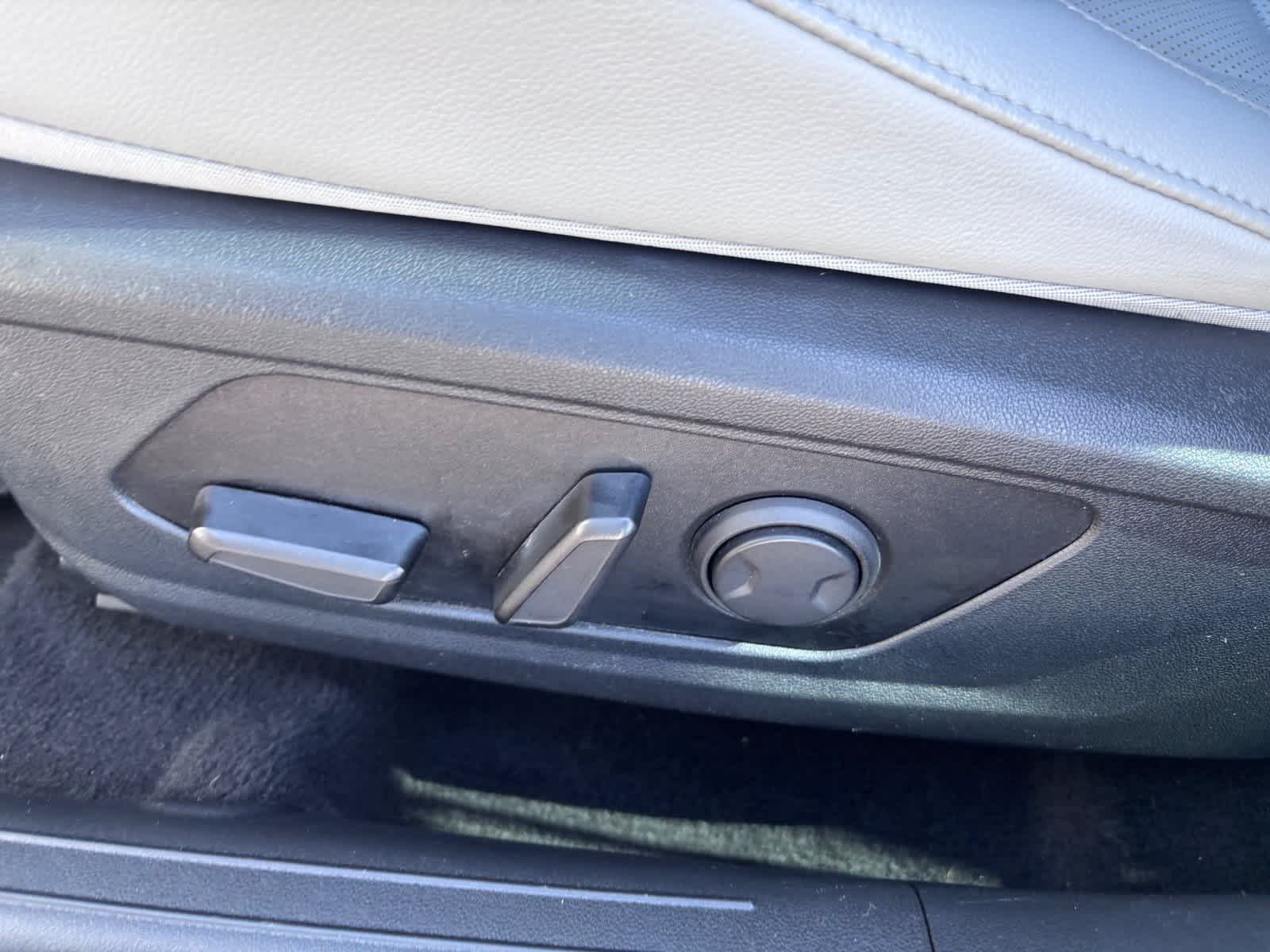 Hyundai Elantra Hybrid Limited 2022