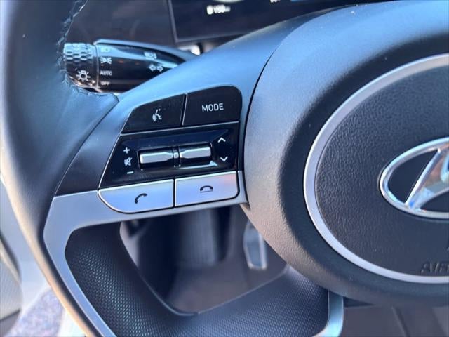 Hyundai Elantra Hybrid Limited 2022