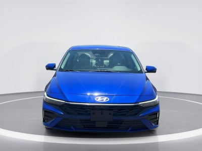 Hyundai Elantra Limited 2024