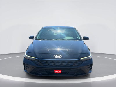 Hyundai Elantra Limited 2024