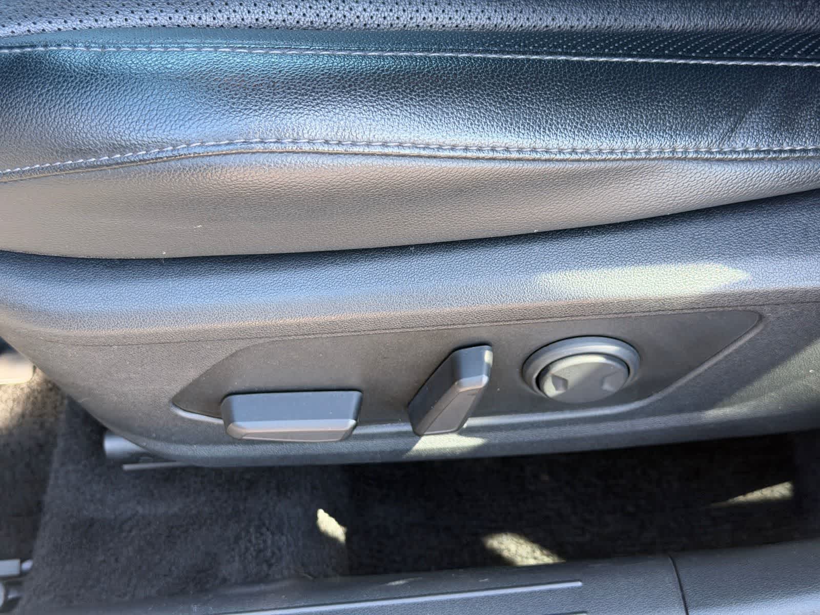 Hyundai Elantra Limited 2024