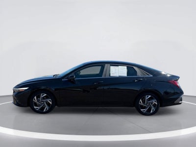 Hyundai Elantra Limited 2024