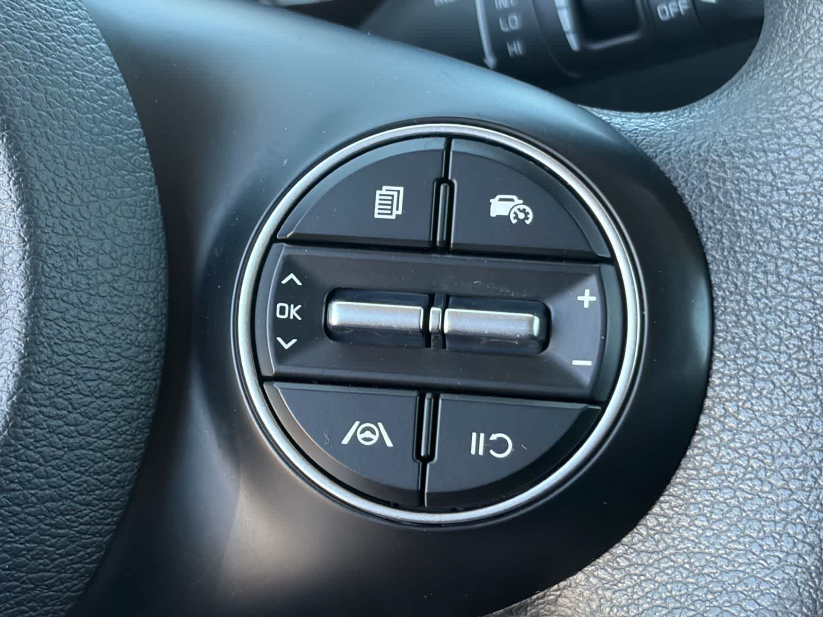 Kia Soul LX 2023