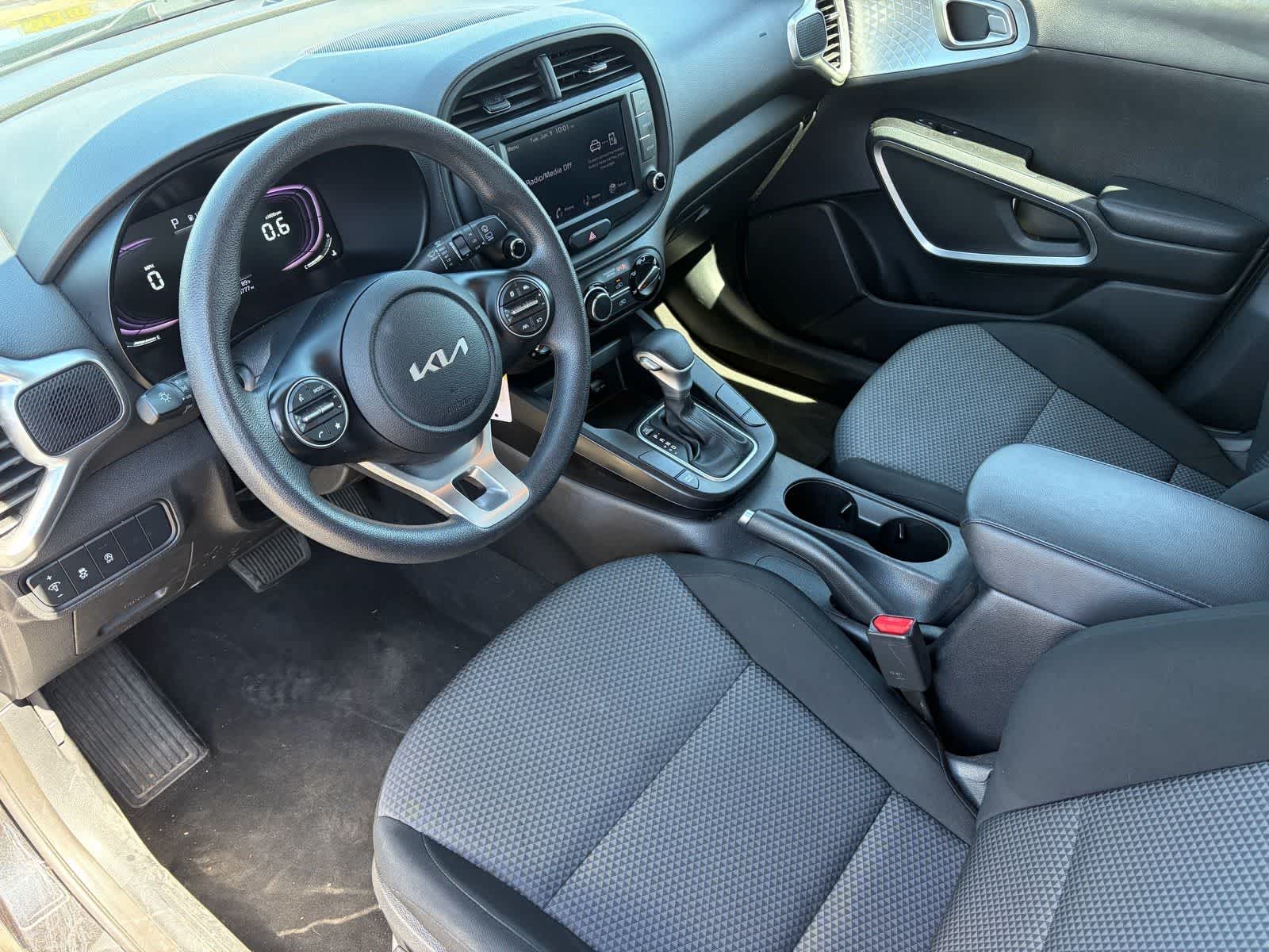 Kia Soul LX 2023