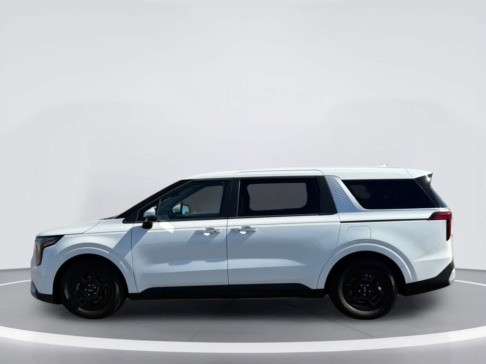Kia Carnival LXS 2025