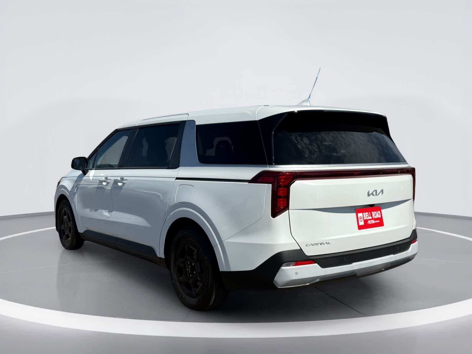 Kia Carnival LXS 2025