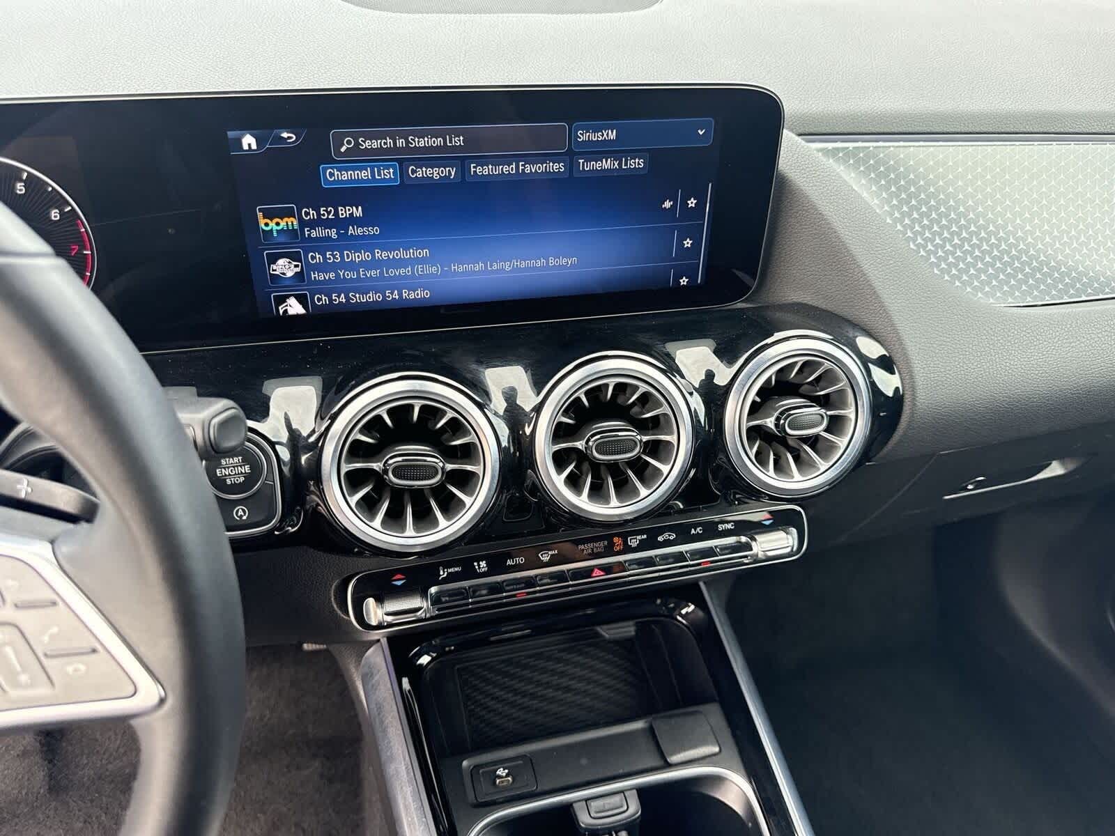 Mercedes-Benz GLA 250 2025 GLA 250