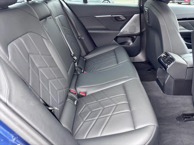 BMW 530i 2025 530i