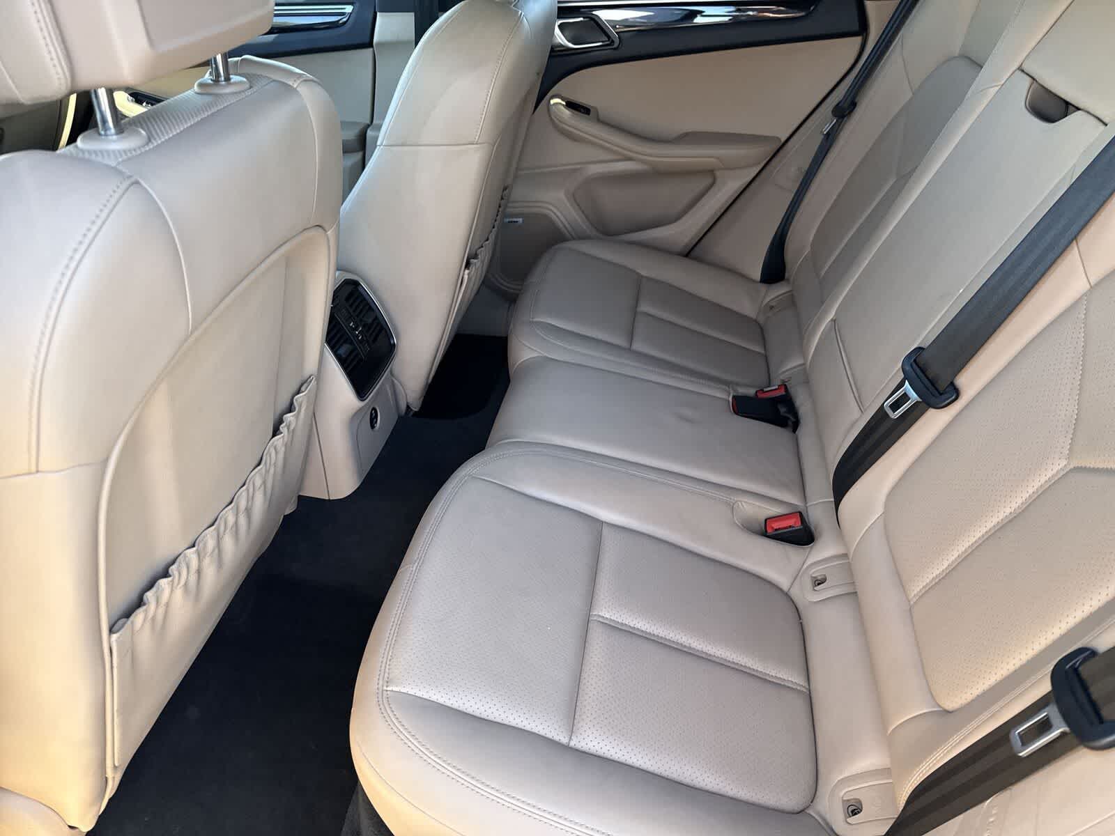 Porsche Macan S 2021