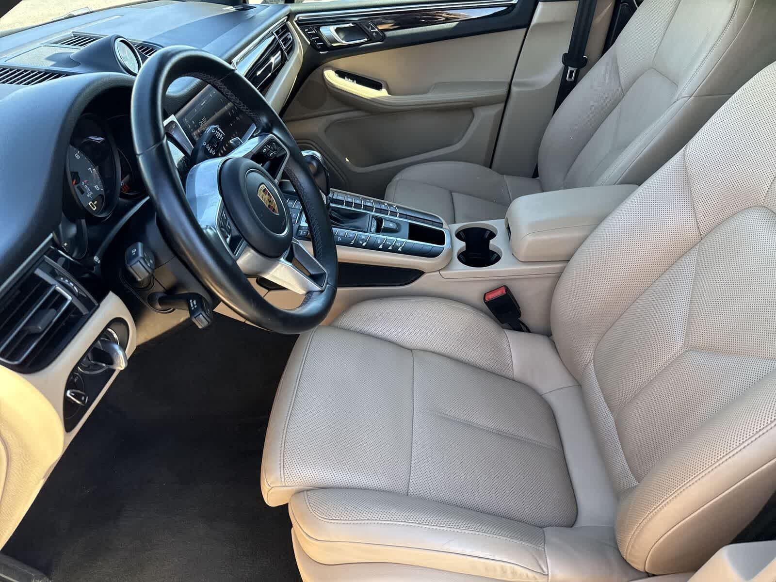 Porsche Macan S 2021