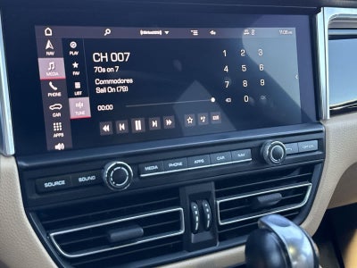 Porsche Macan S 2021