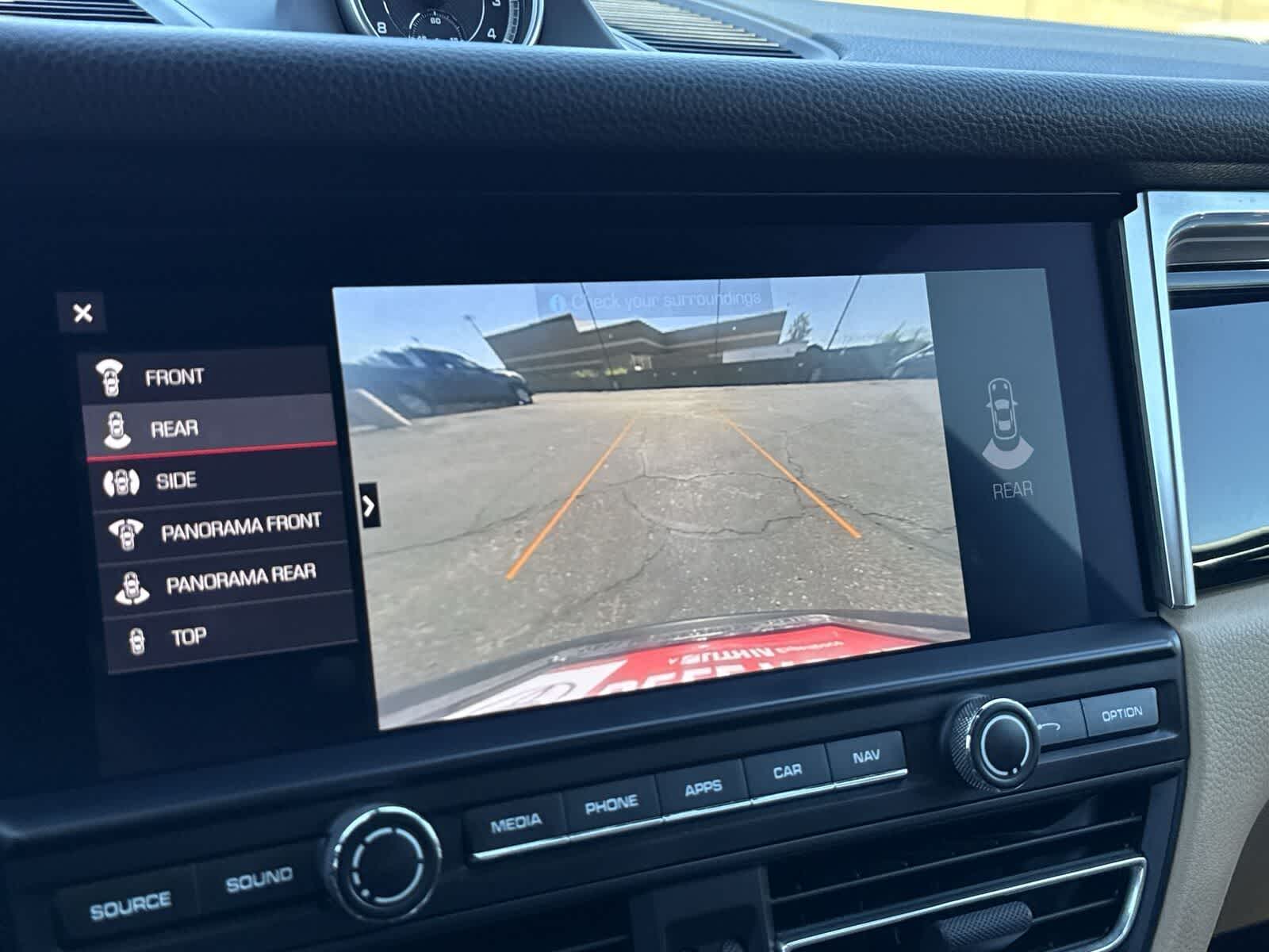 Porsche Macan S 2021