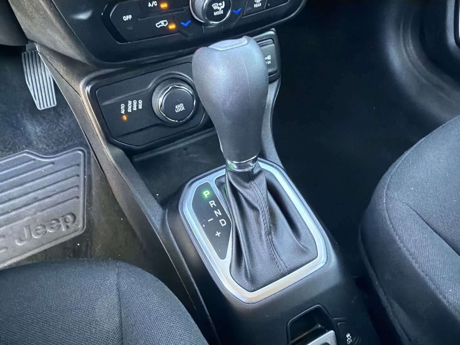 Jeep Renegade Latitude 2023