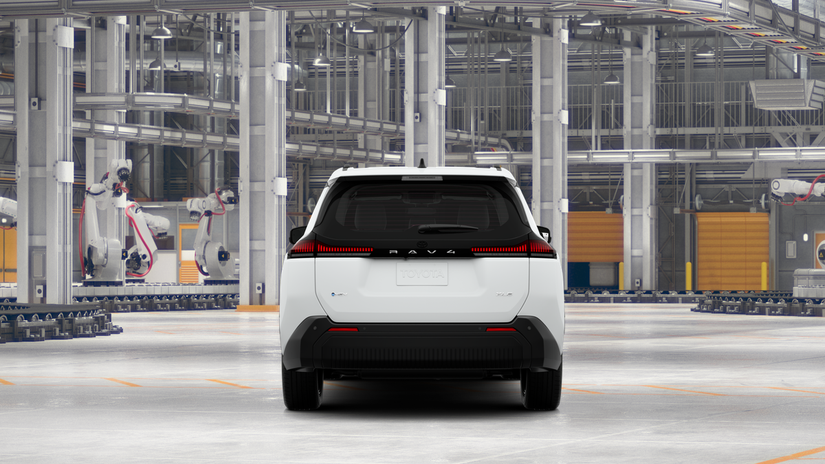 Toyota RAV4 XLE Premium 2026