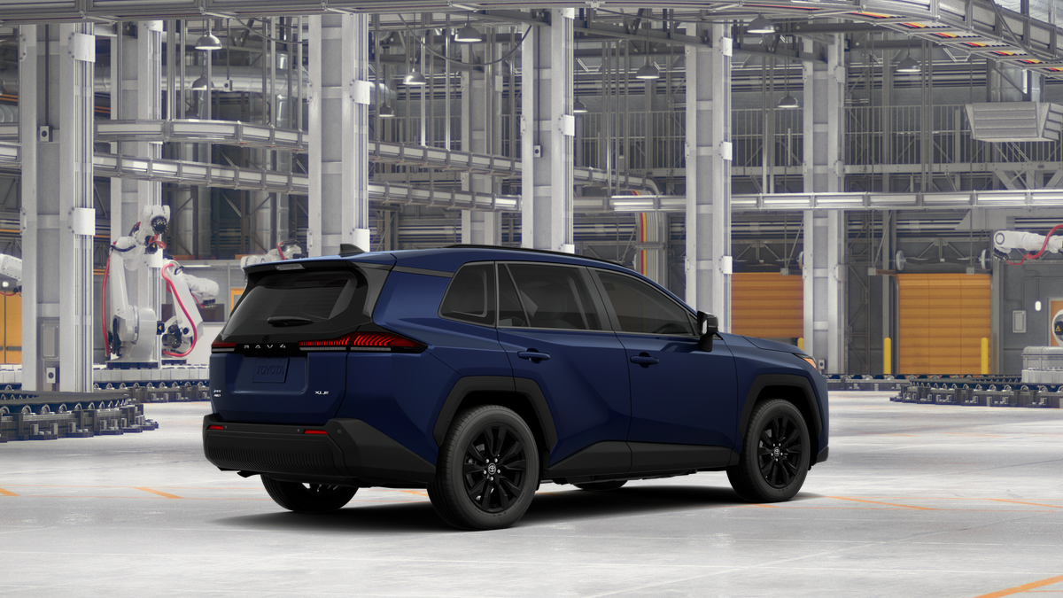 Toyota RAV4 XLE Premium 2026