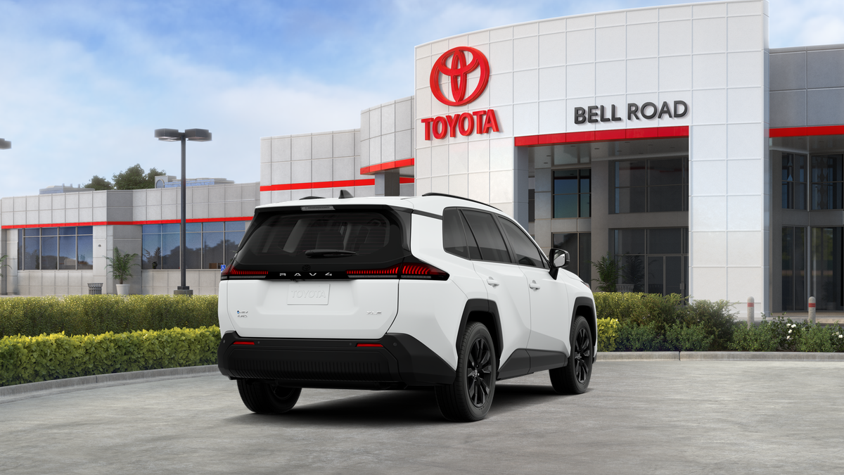 Toyota RAV4 XLE Premium 2026