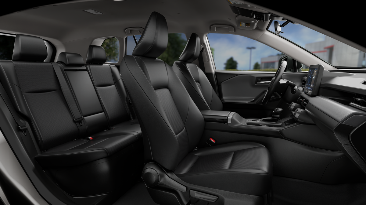 Toyota RAV4 XLE Premium 2026