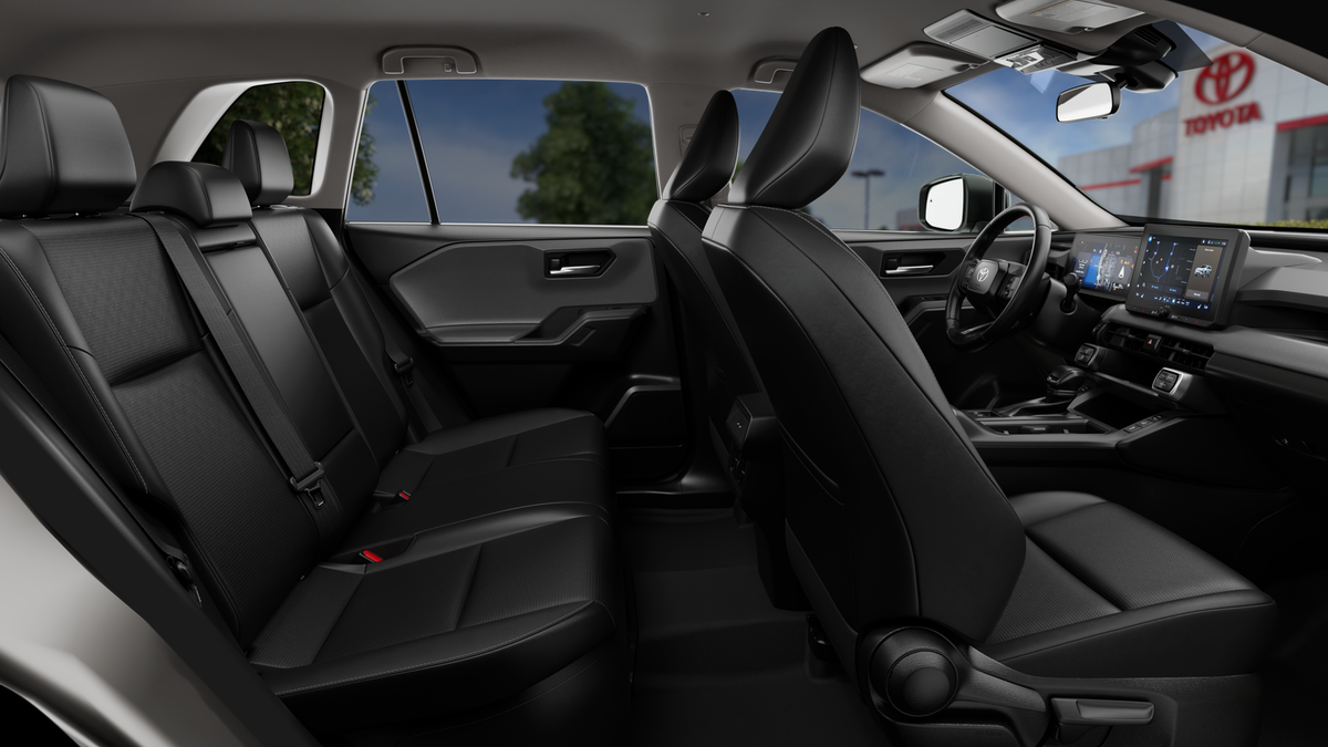 Toyota RAV4 XLE Premium 2026