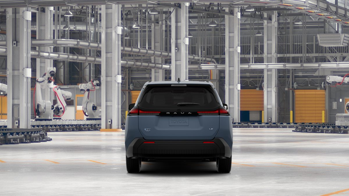 Toyota RAV4 LE 2026