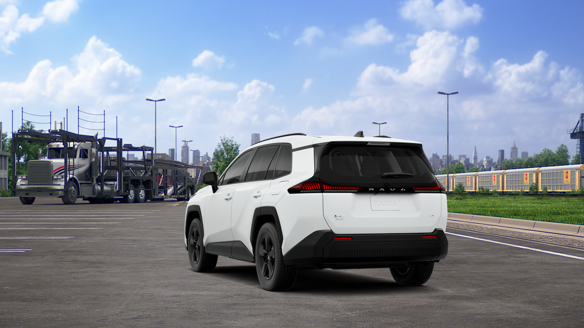 Toyota RAV4 LE 2026