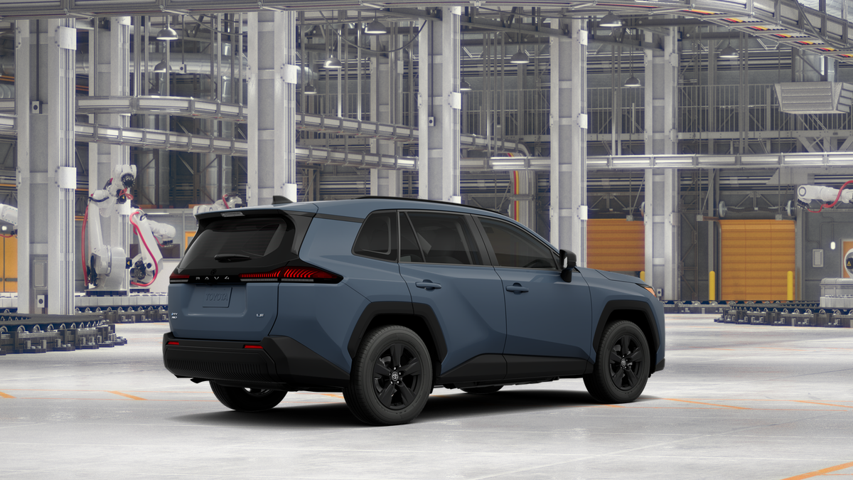 Toyota RAV4 LE 2026