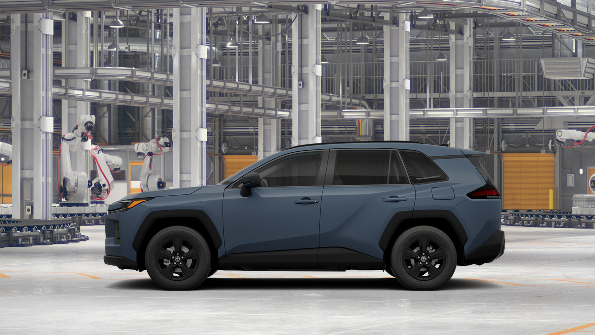 Toyota RAV4 LE 2026