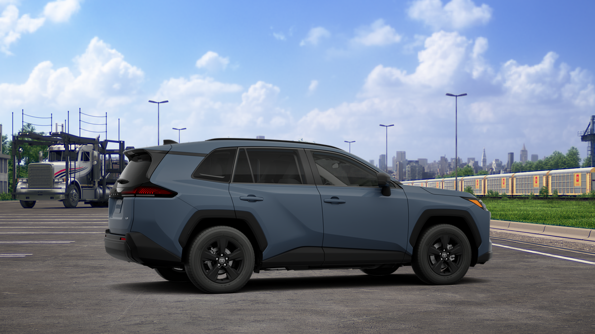 Toyota RAV4 LE 2026