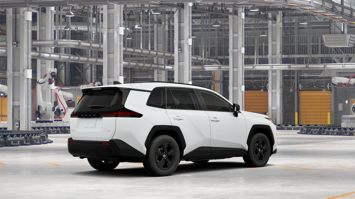 Toyota RAV4 LE 2026