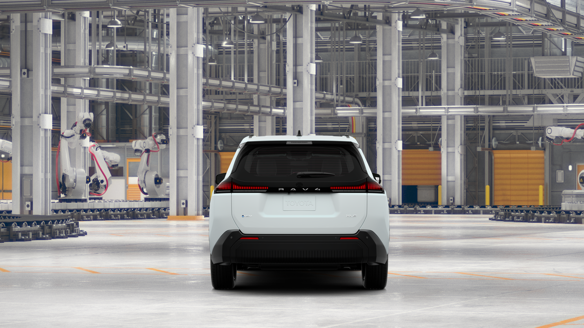 Toyota RAV4 XLE Premium 2026