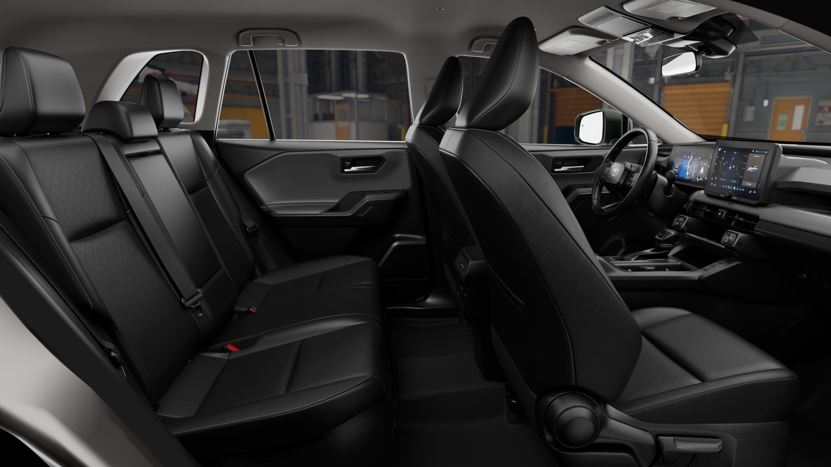 Toyota RAV4 XLE Premium 2026