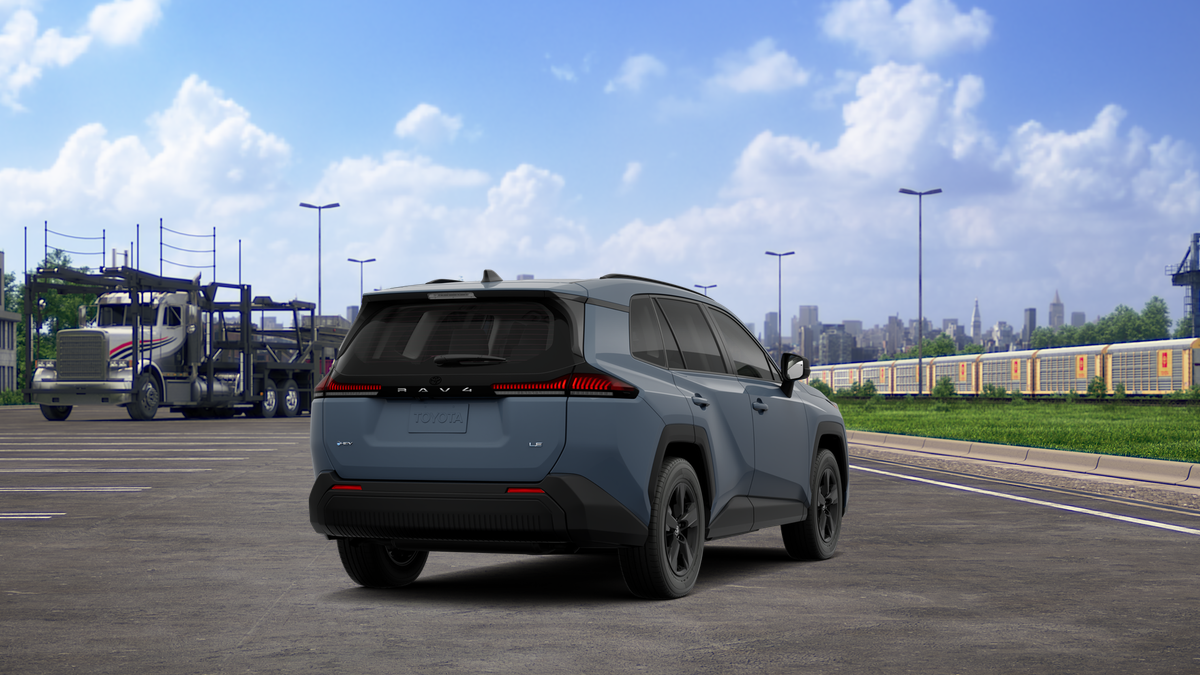 Toyota RAV4 LE 2026