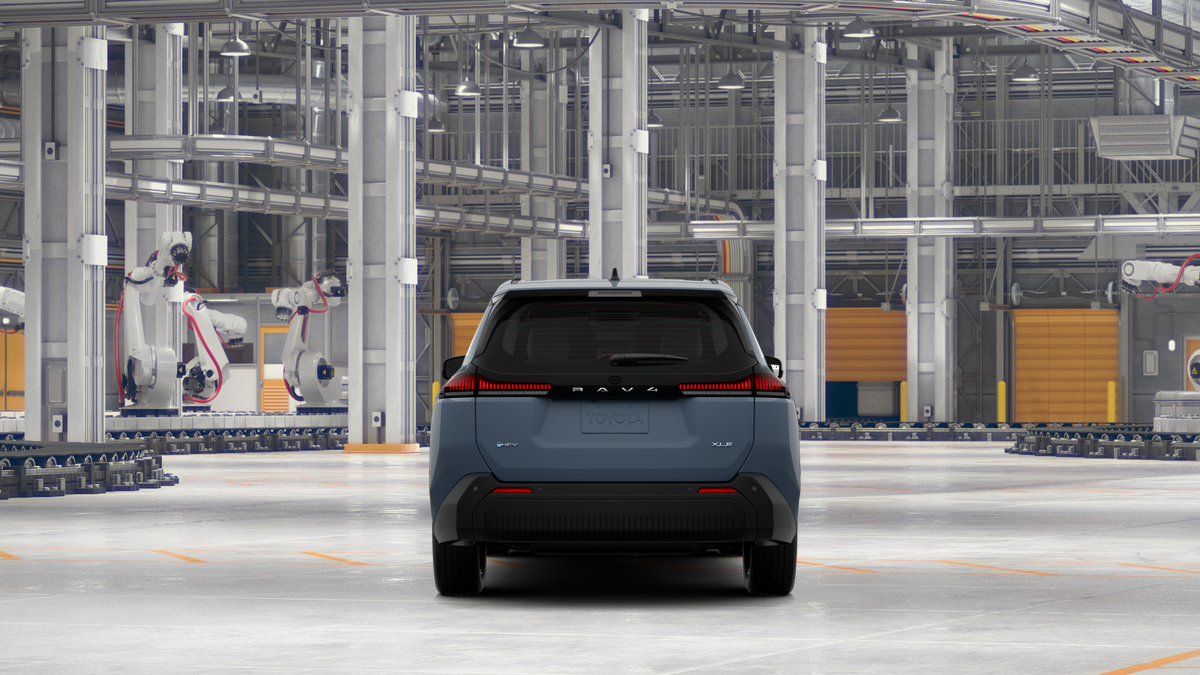 Toyota RAV4 XLE Premium 2026