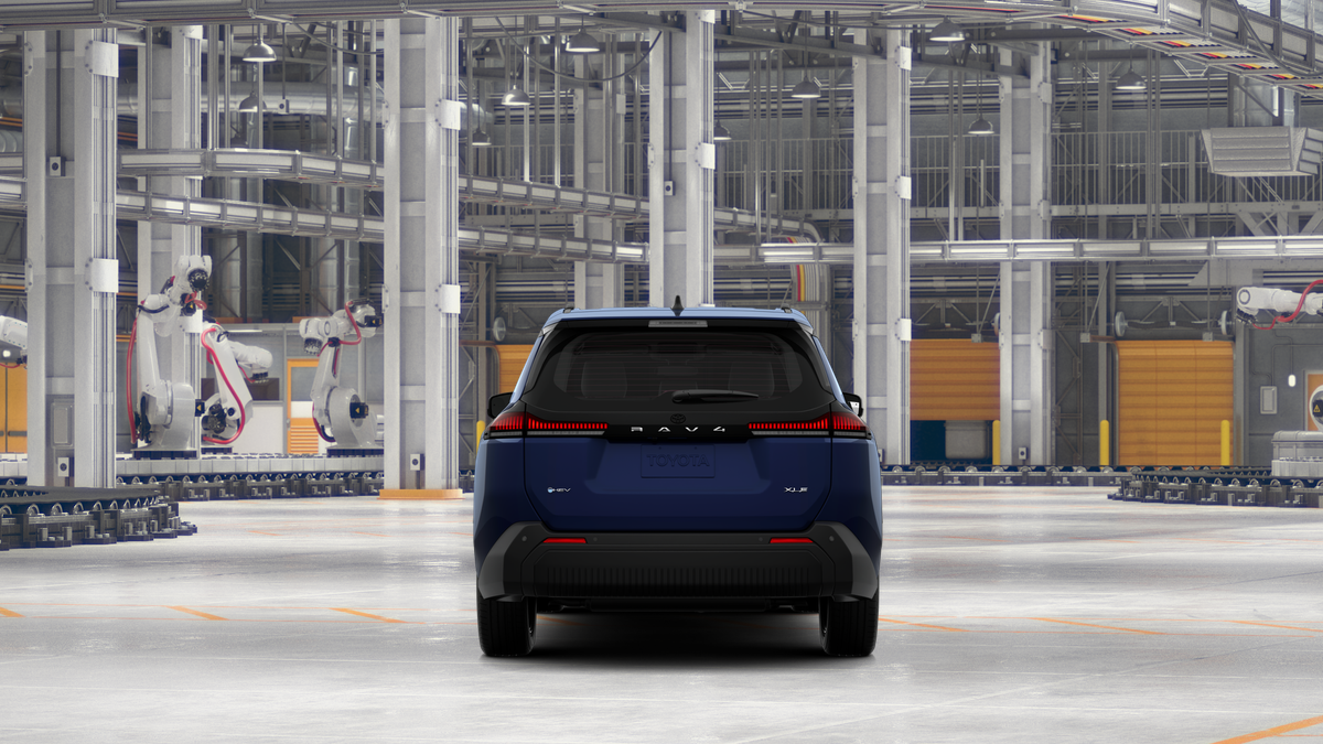 Toyota RAV4 XLE Premium 2026