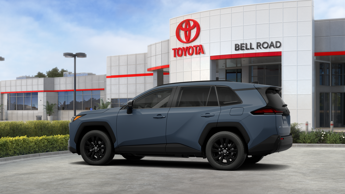 Toyota RAV4 XLE Premium 2026