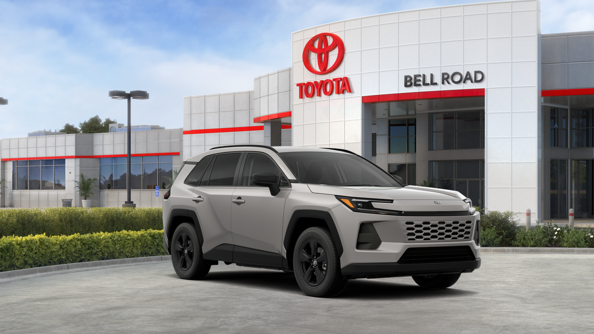 Toyota RAV4 LE 2026