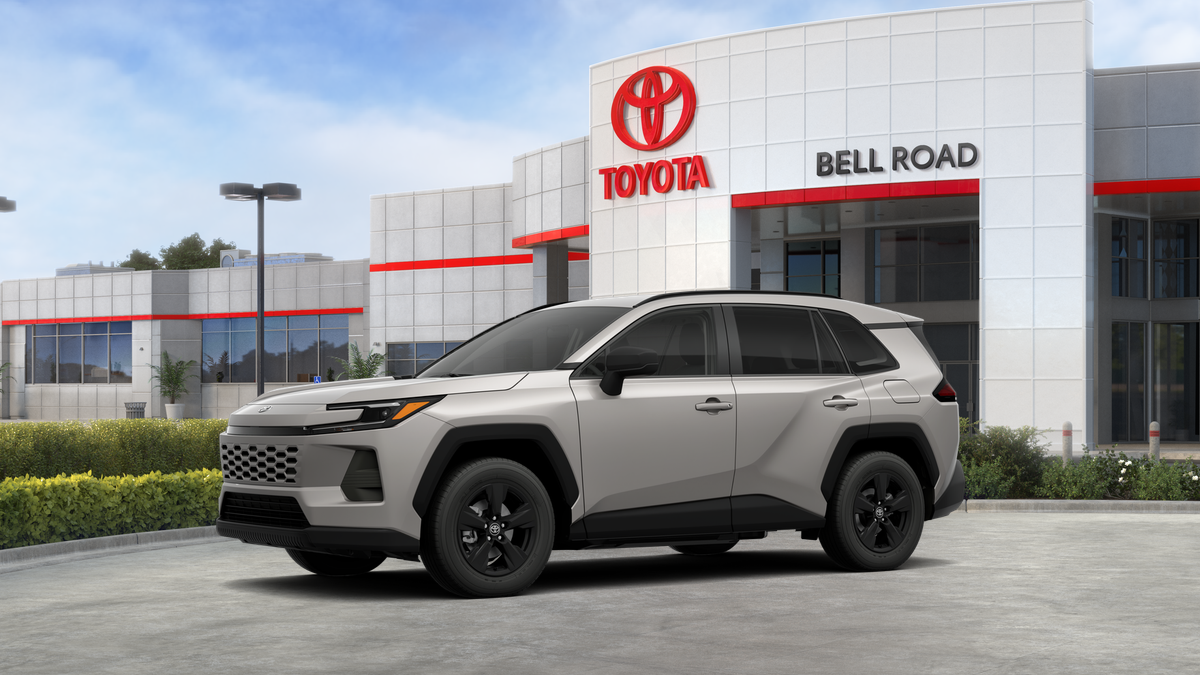 Toyota RAV4 LE 2026